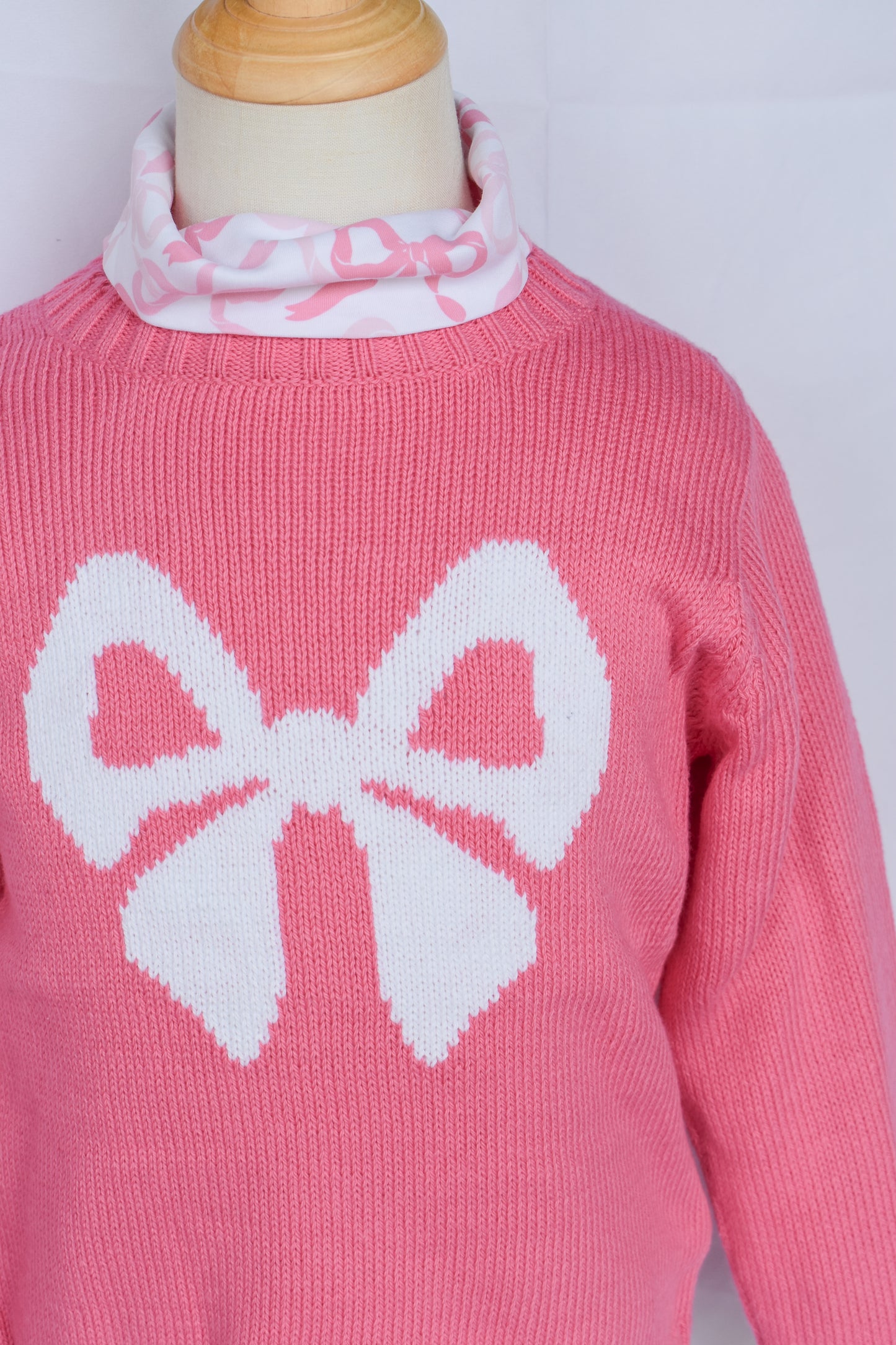 Delicate Bow Intarsia Sweater