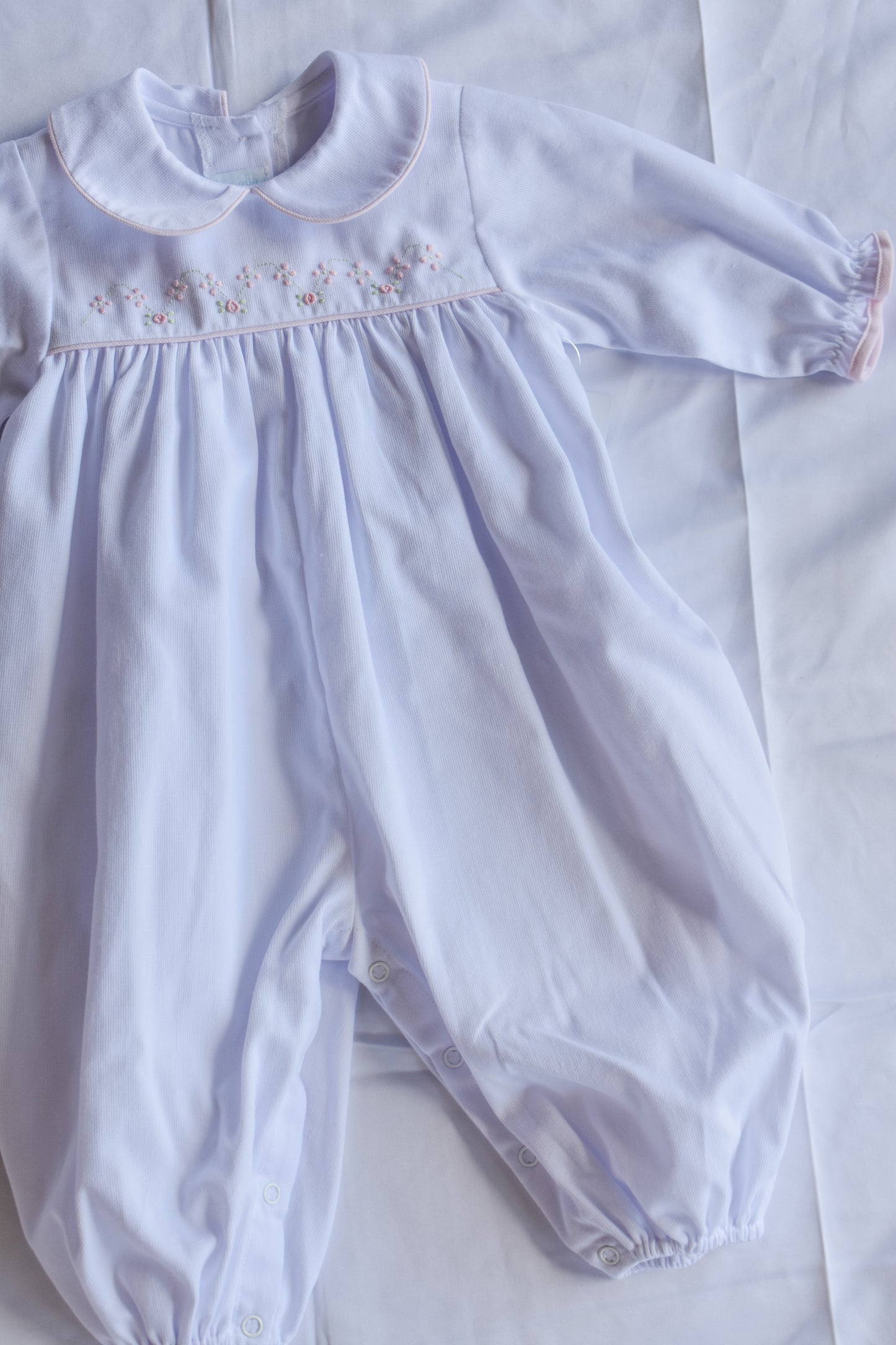 Petal And Vine Longall-White/Pink Trim