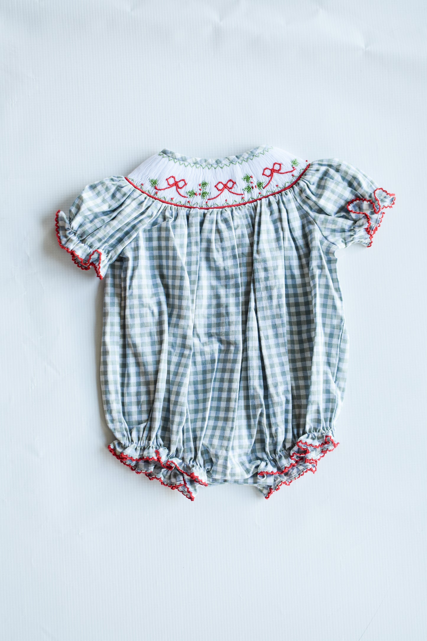Merry & Bow Smocked Girl Gingham Bubble