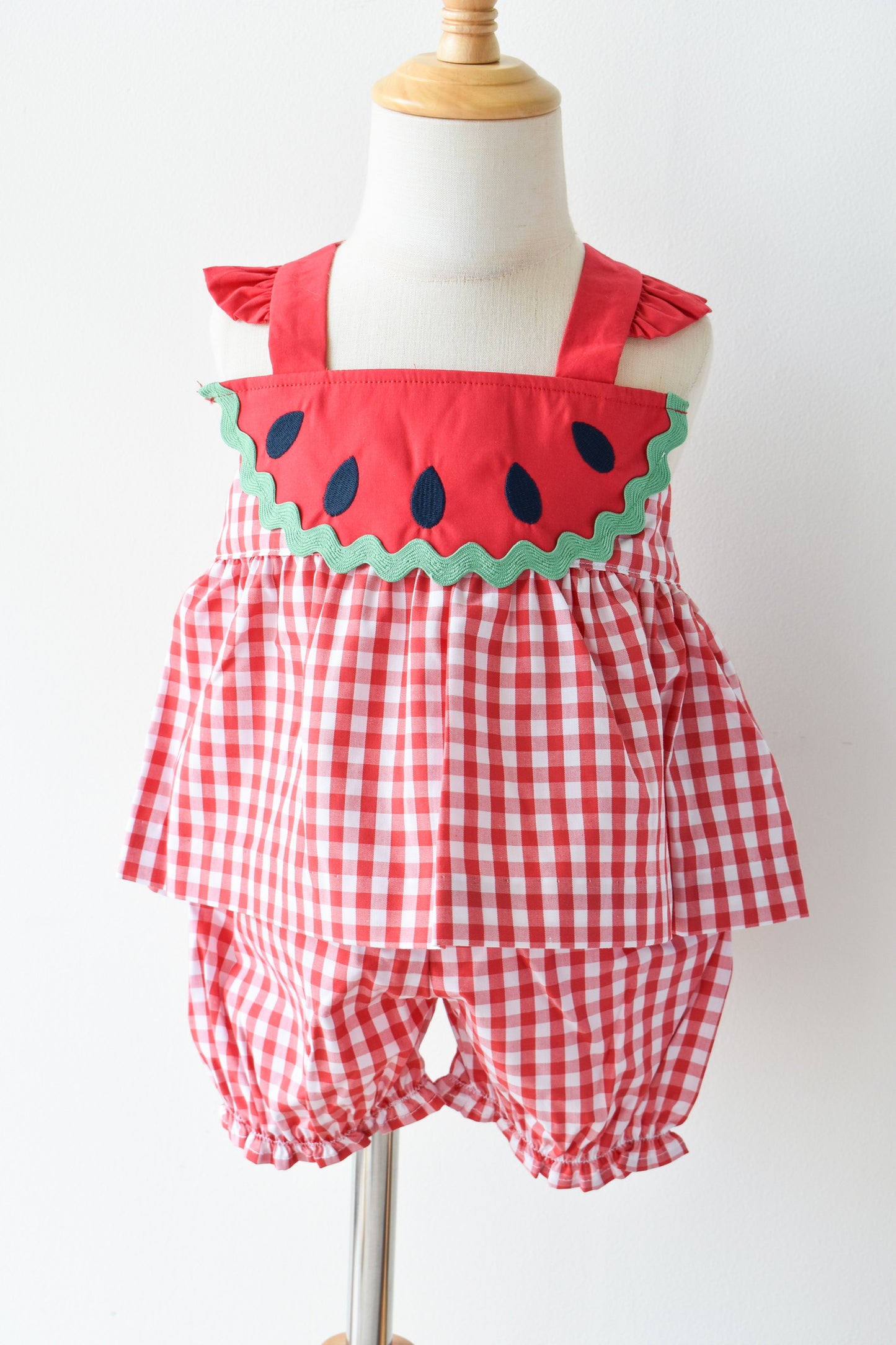 Nancy’s Novelty Set-Watermelon Red Gingham