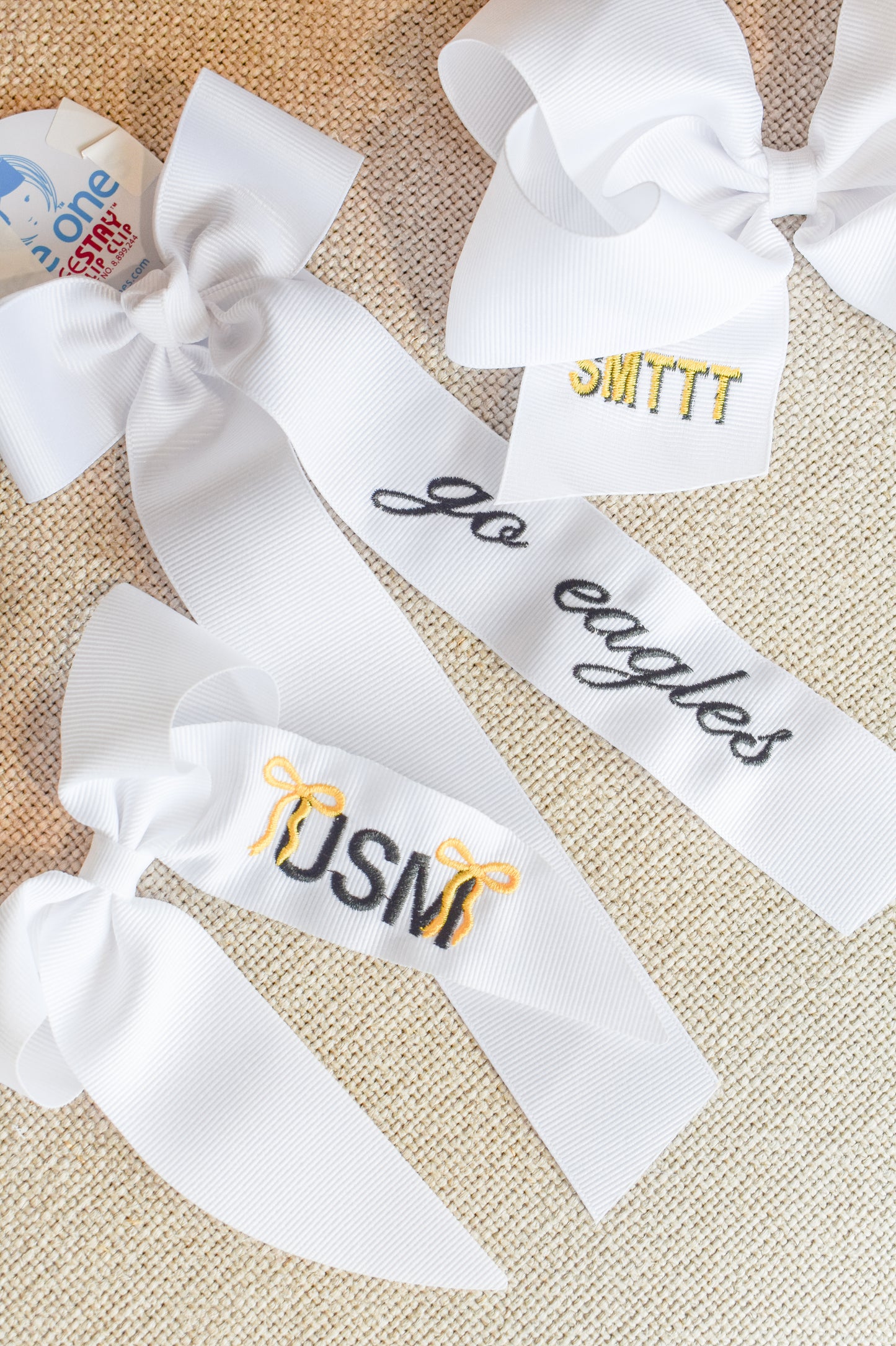 Embroidered Gameday Long Tail Bow
