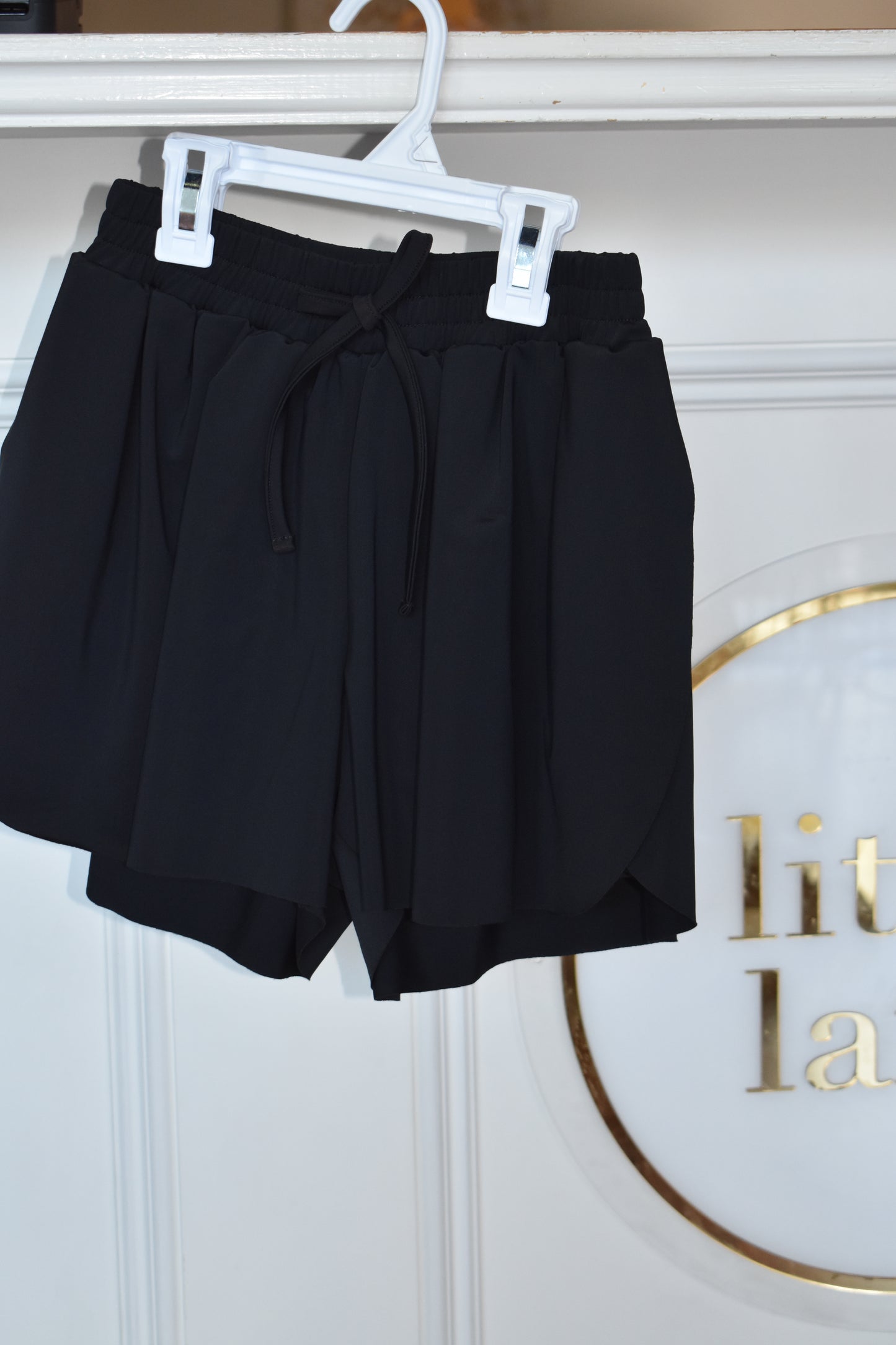 Butterfly Shorts-Black