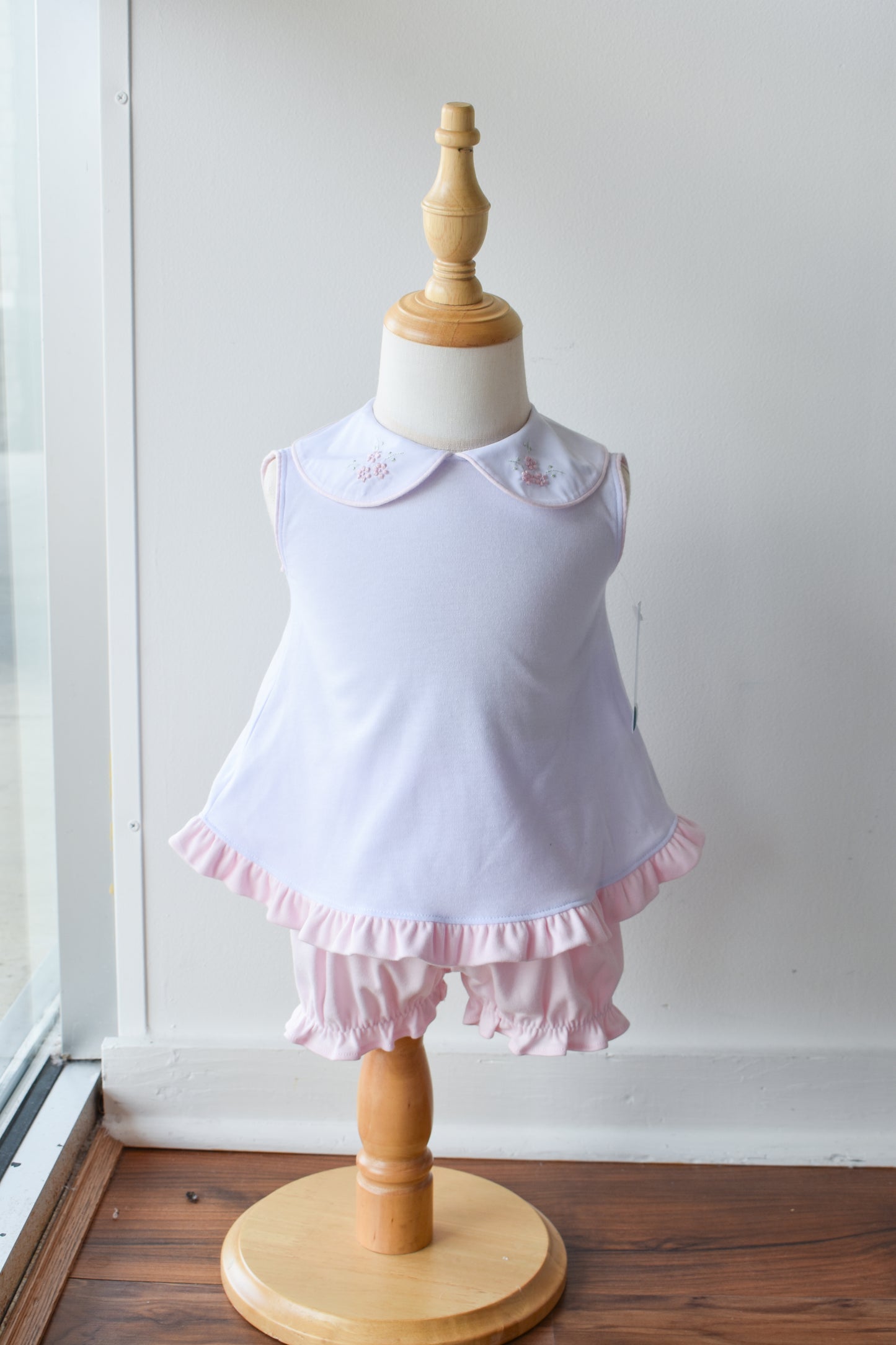 Little Ruffled Flower Set