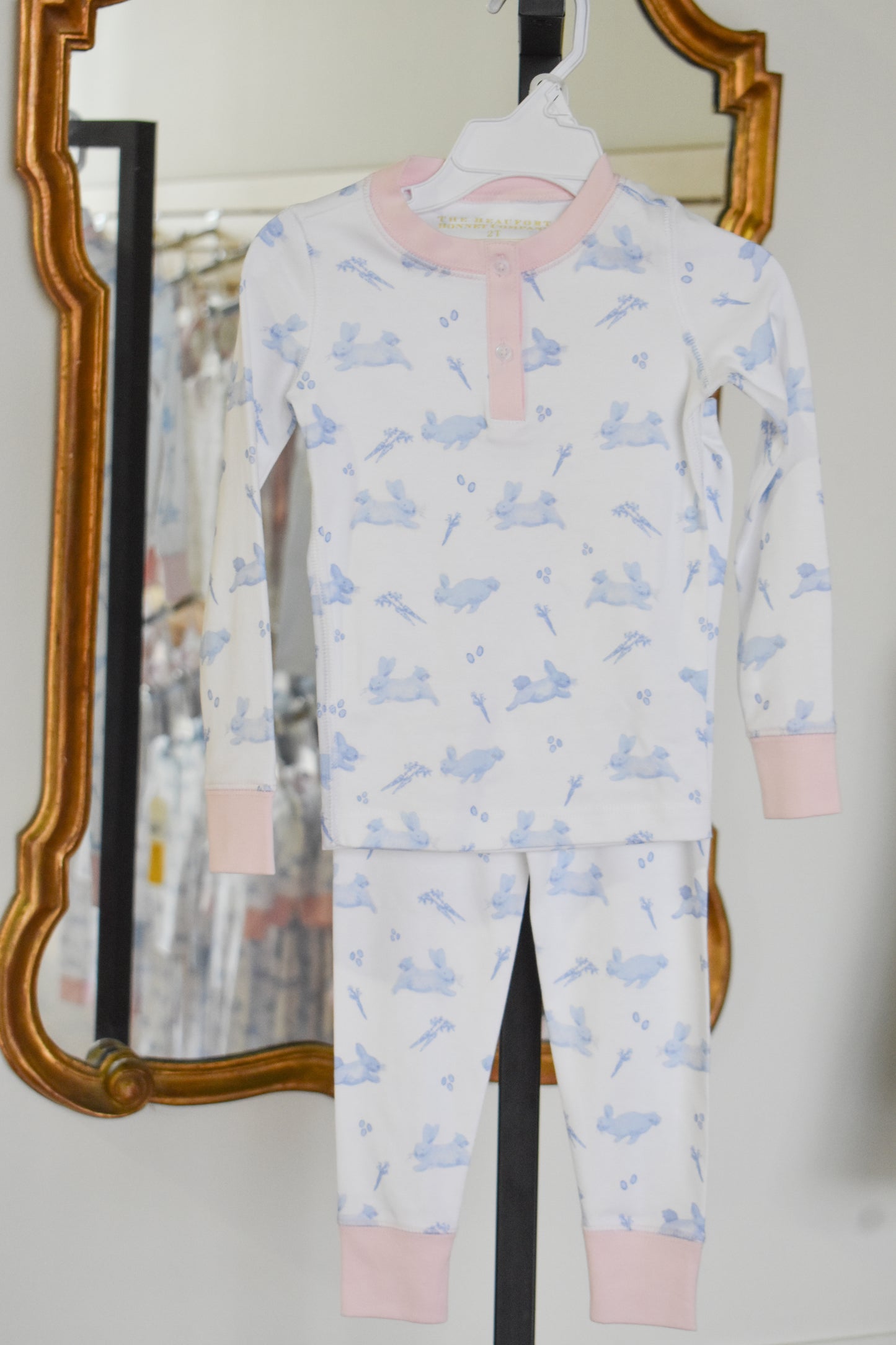 Sara Jane’s Sweet Dream Set-Lindon Hill Hops