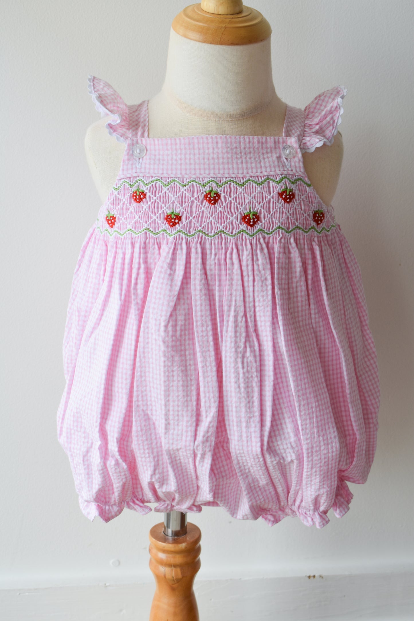 Smocked Lizzy D Bubble-Strawberries