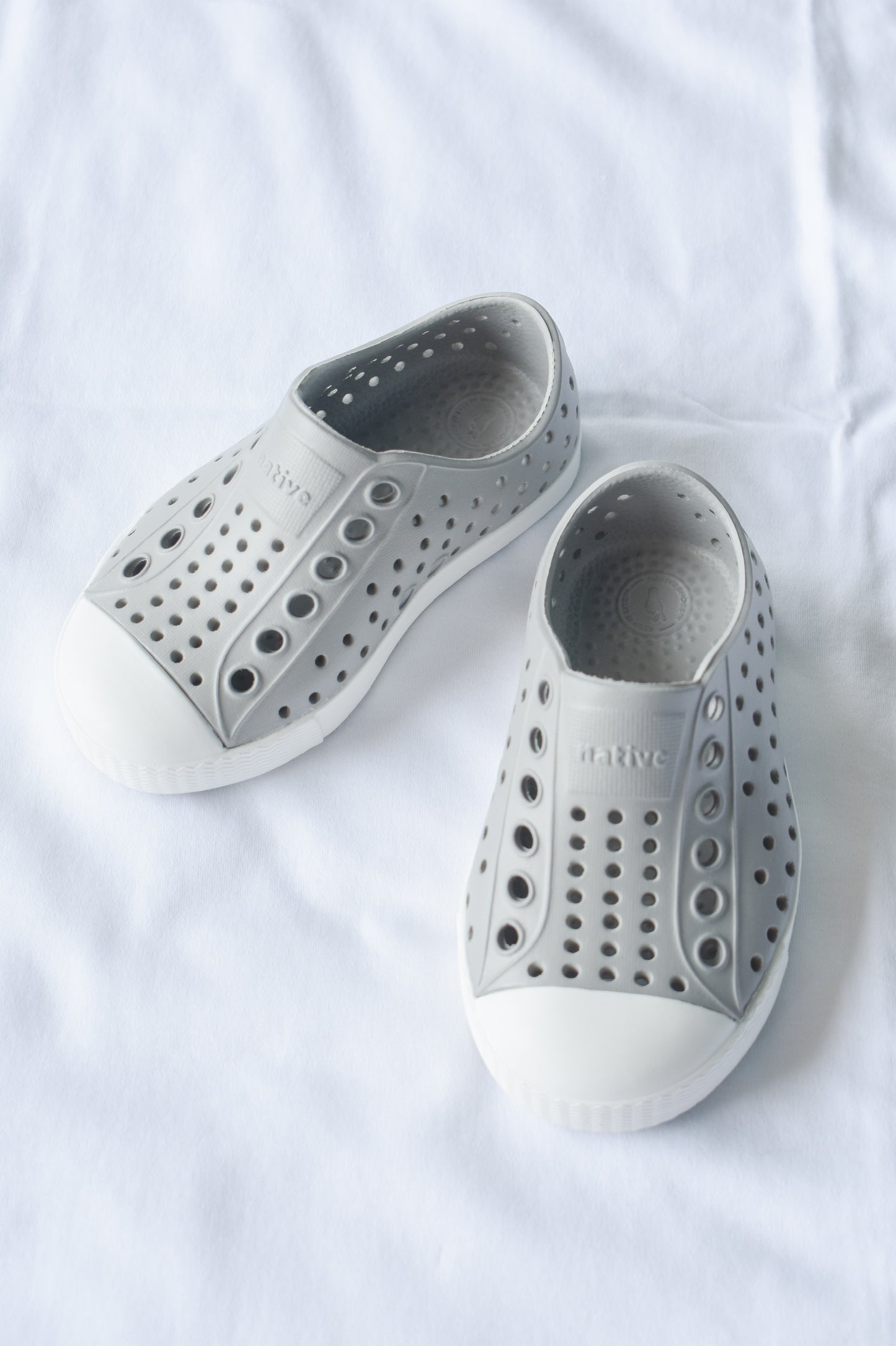 Native Jefferson-Pigeon Grey/Shell White