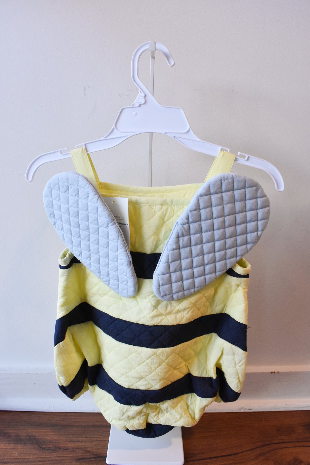 Happy Halloween Costume: Bubble Bee Bubble