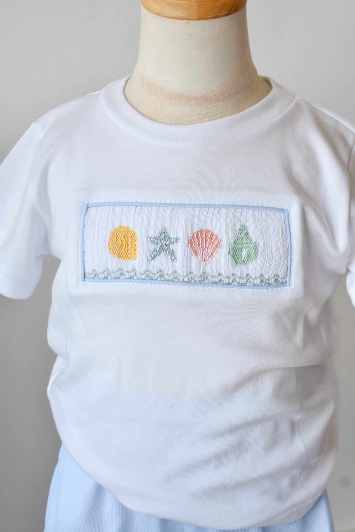 Tom Seashell Smocked Short Set