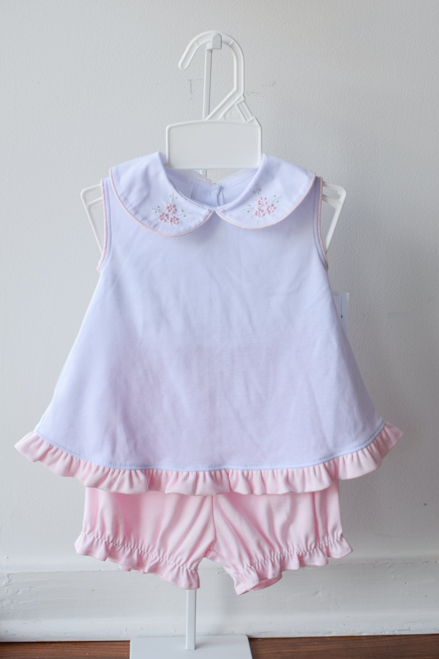 Little Ruffled Flower Set