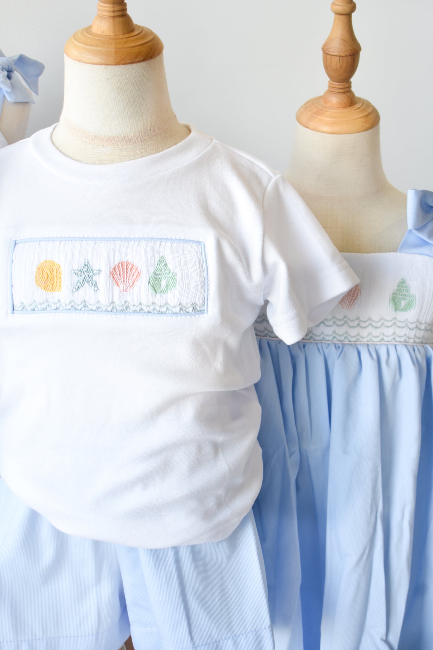 Tom Seashell Smocked Short Set
