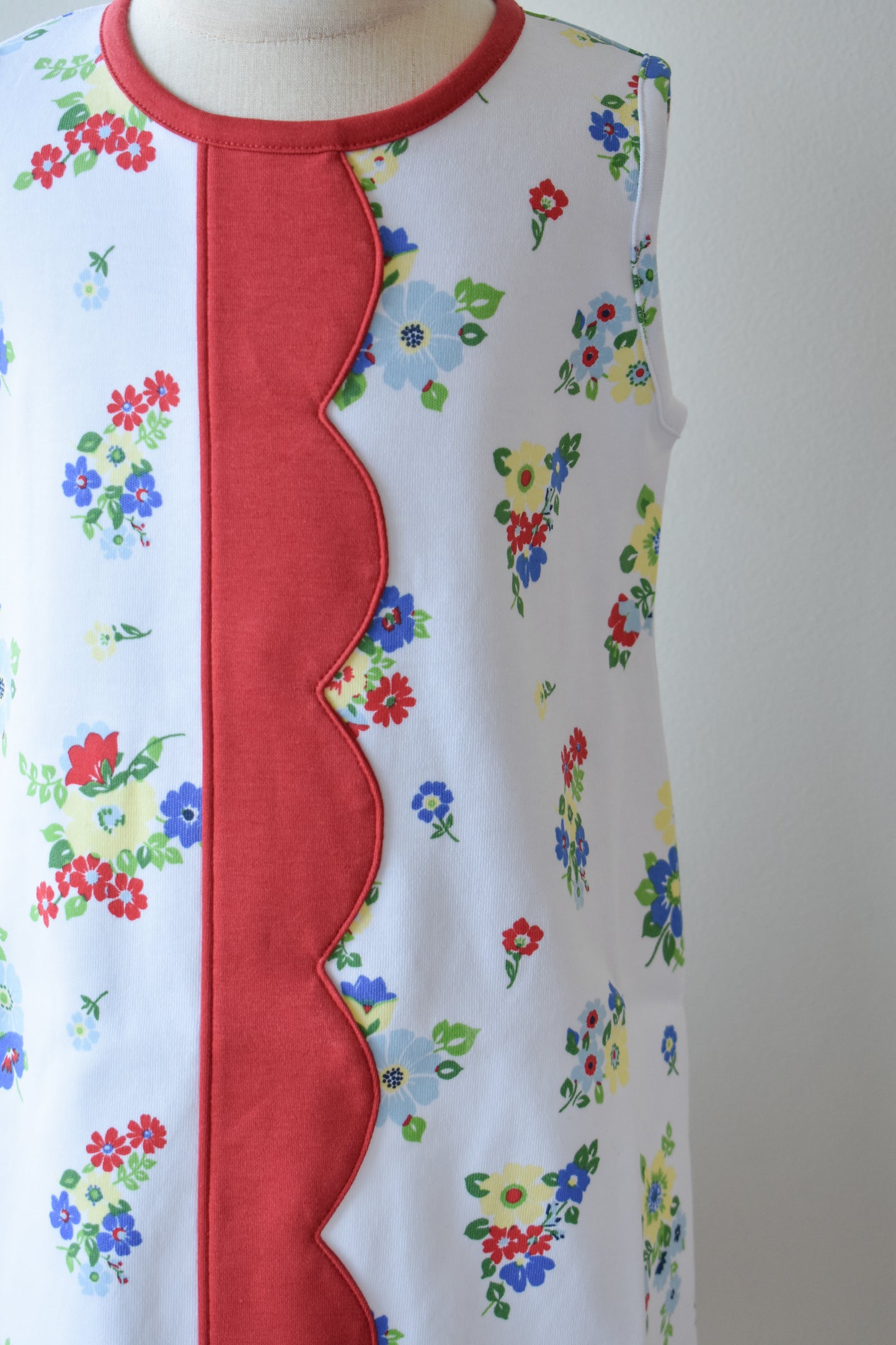 Daisy Dress-Biltmore Blooms