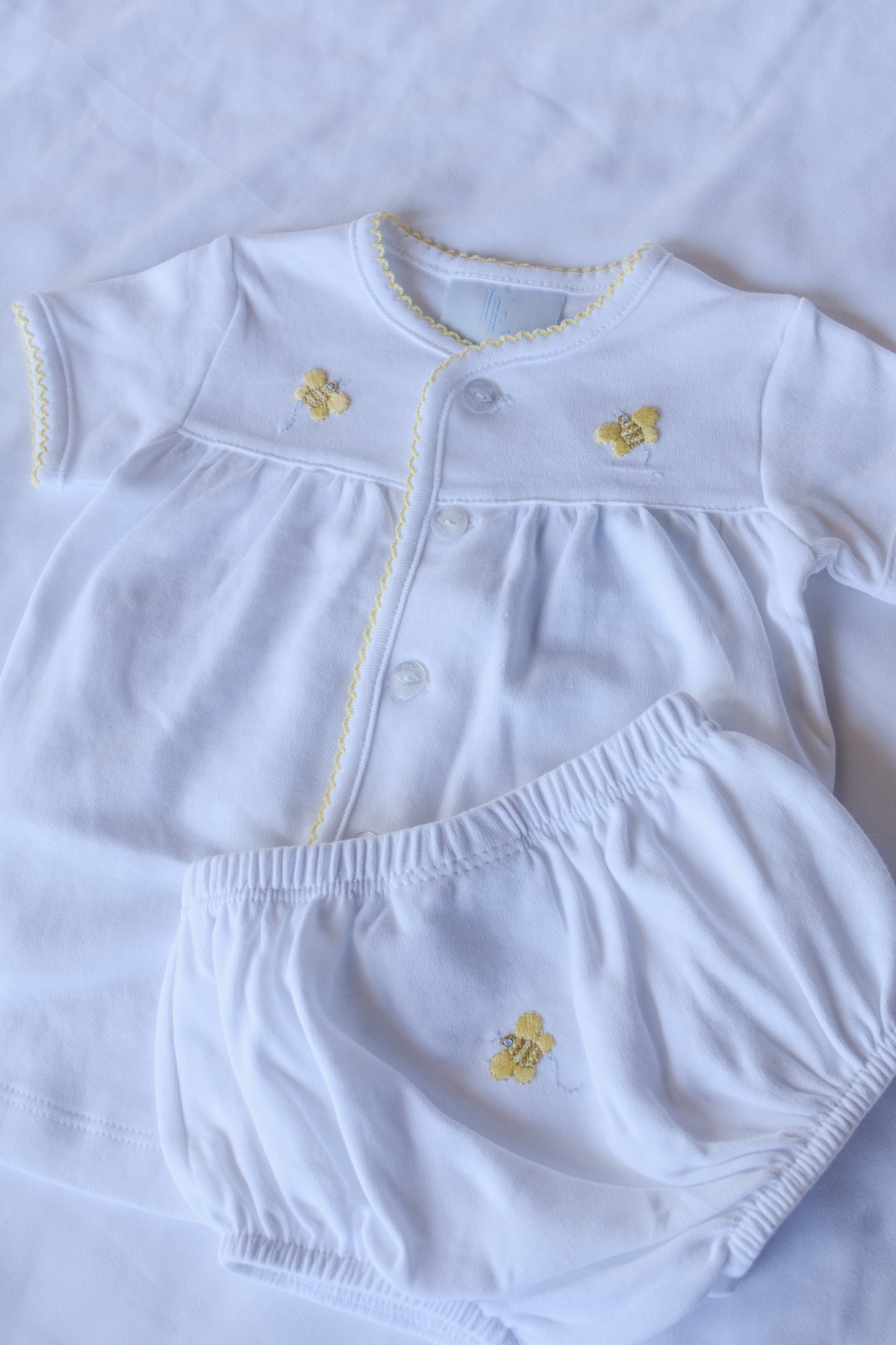 Pinpoint Layette Knit Set-Baby Bee