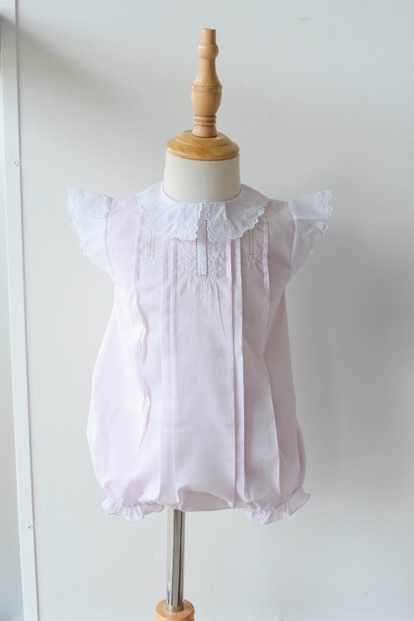 Vintage Fly Sleeve Bubble-Pink/White Trim