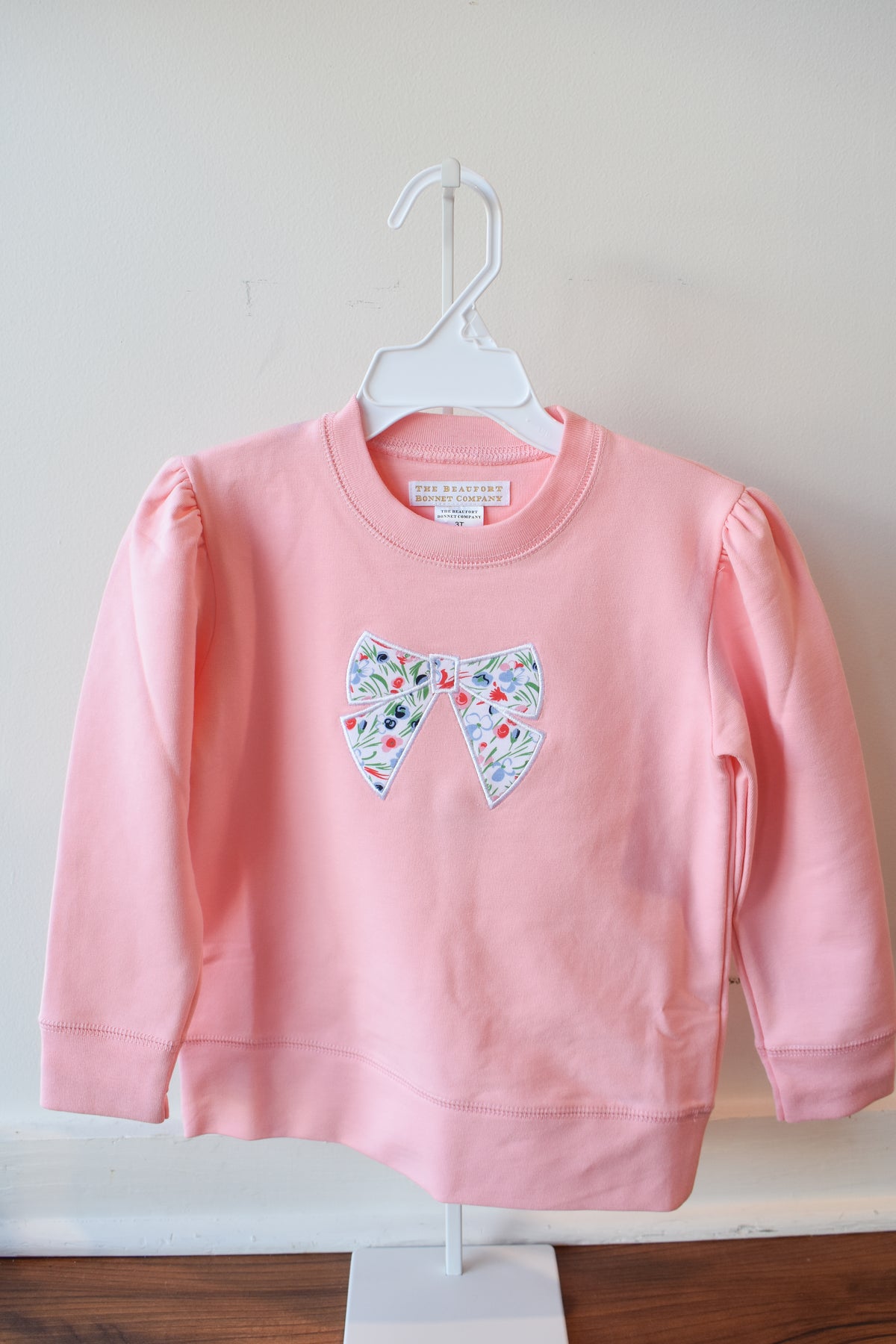 Cassidy Comfy Puff Sleeve Crewneck-Sandpearl/Fair St Bow