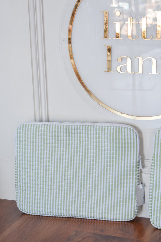 TRVL Quilted Laptop Sleeve