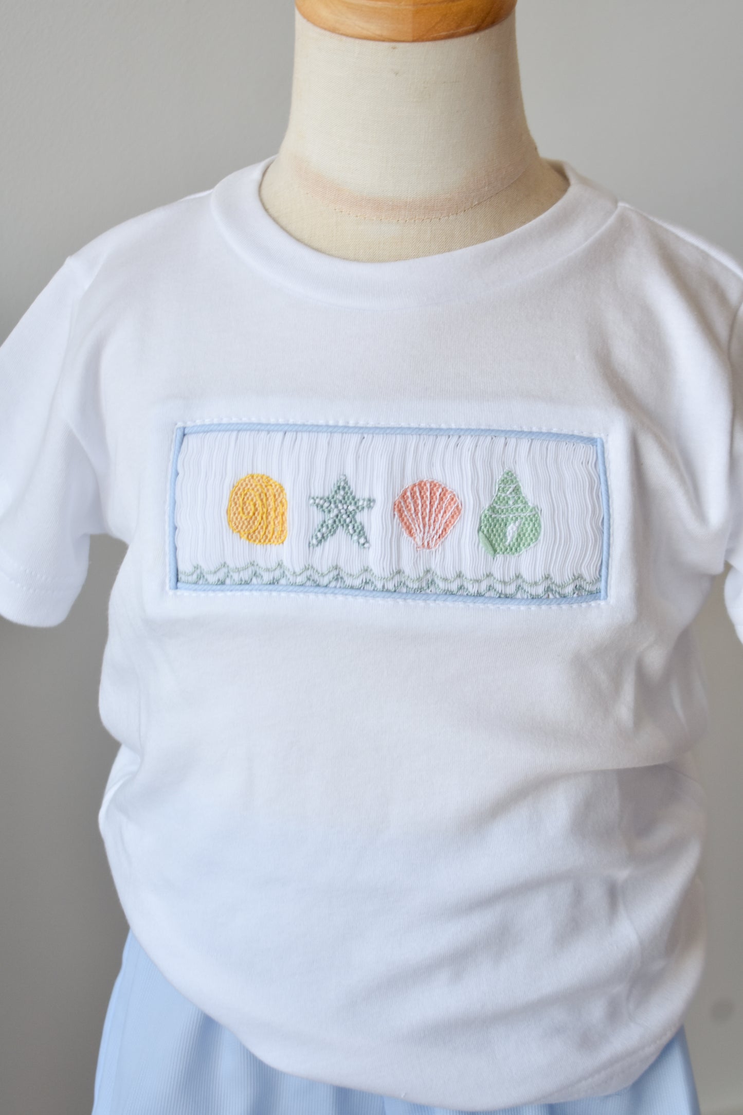 Tom Seashell Smocked Short Set