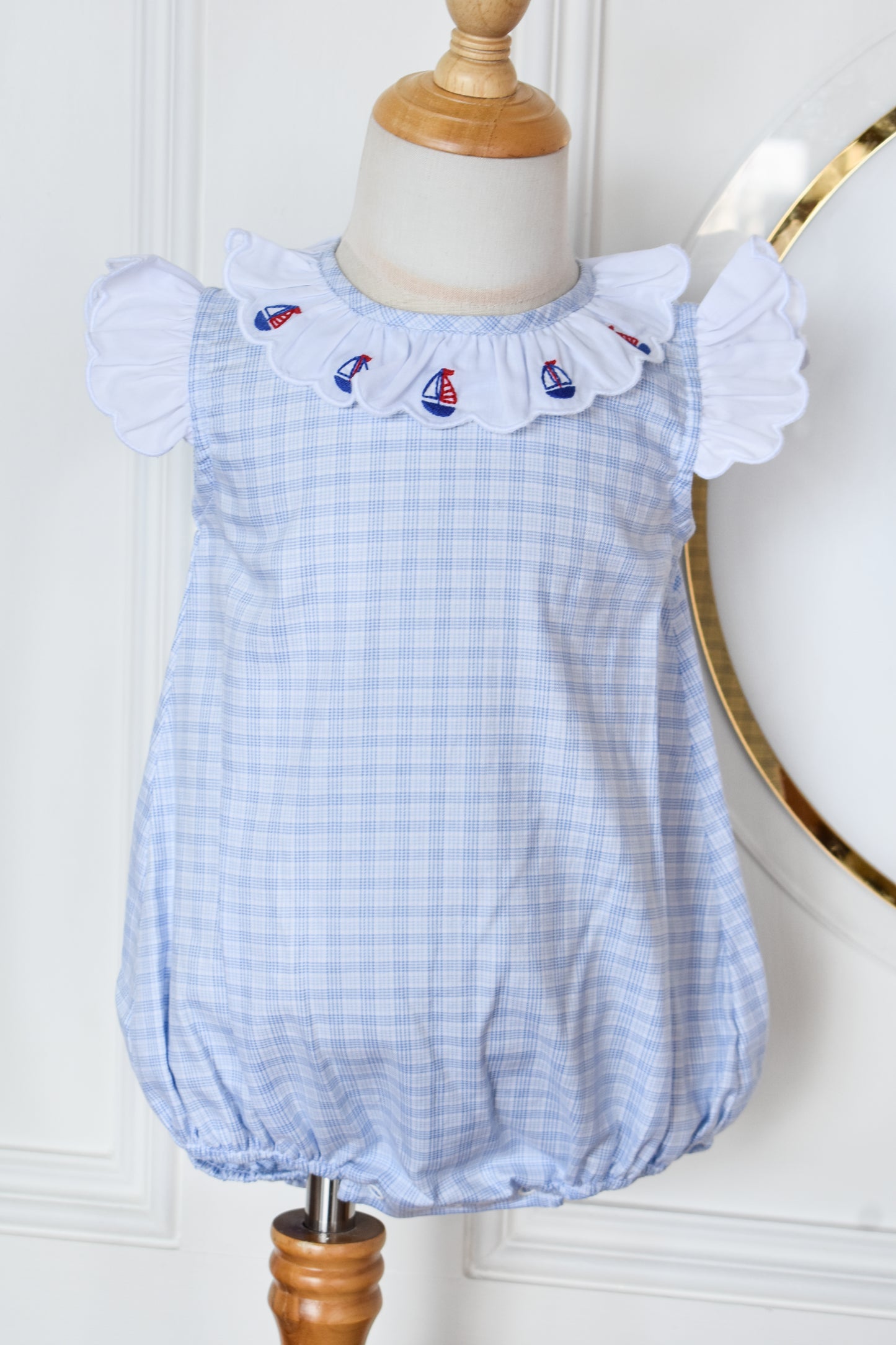 Mini Sails Scalloped Angel Bubble