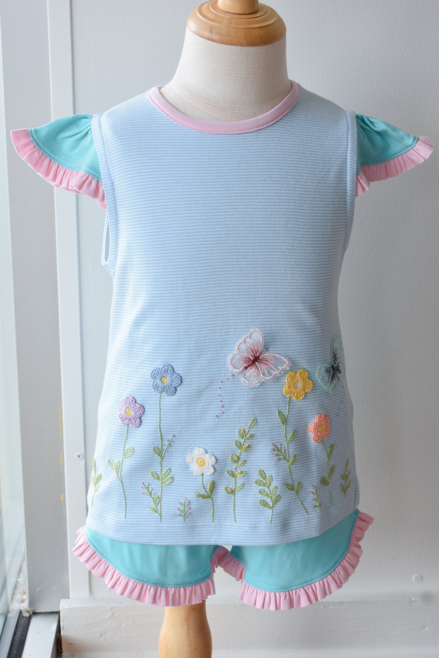 Butterfly Garden Ruffled Short Set