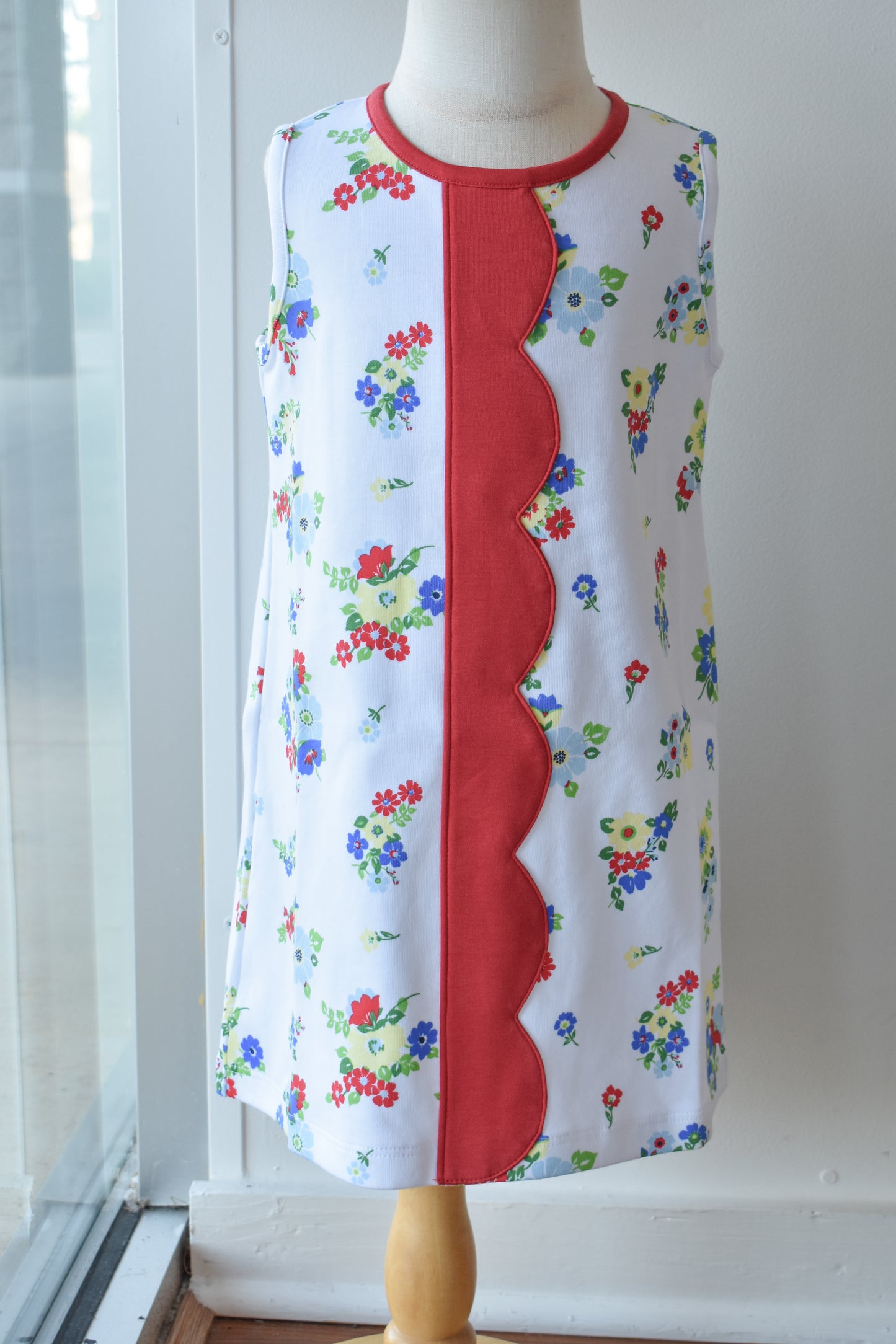 Daisy Dress-Biltmore Blooms