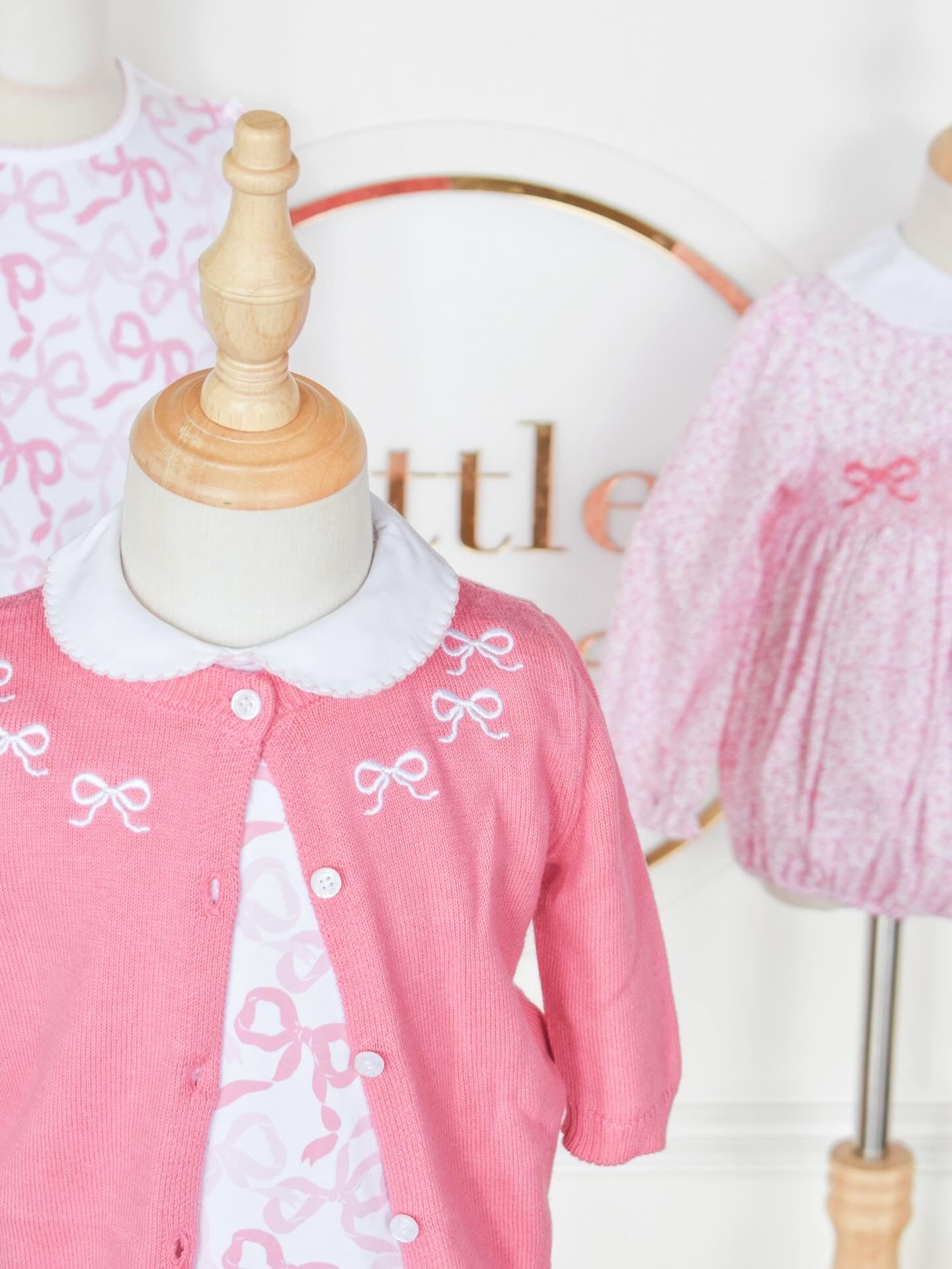 Blushing Ribbons and Bows Peter Pan Bubble