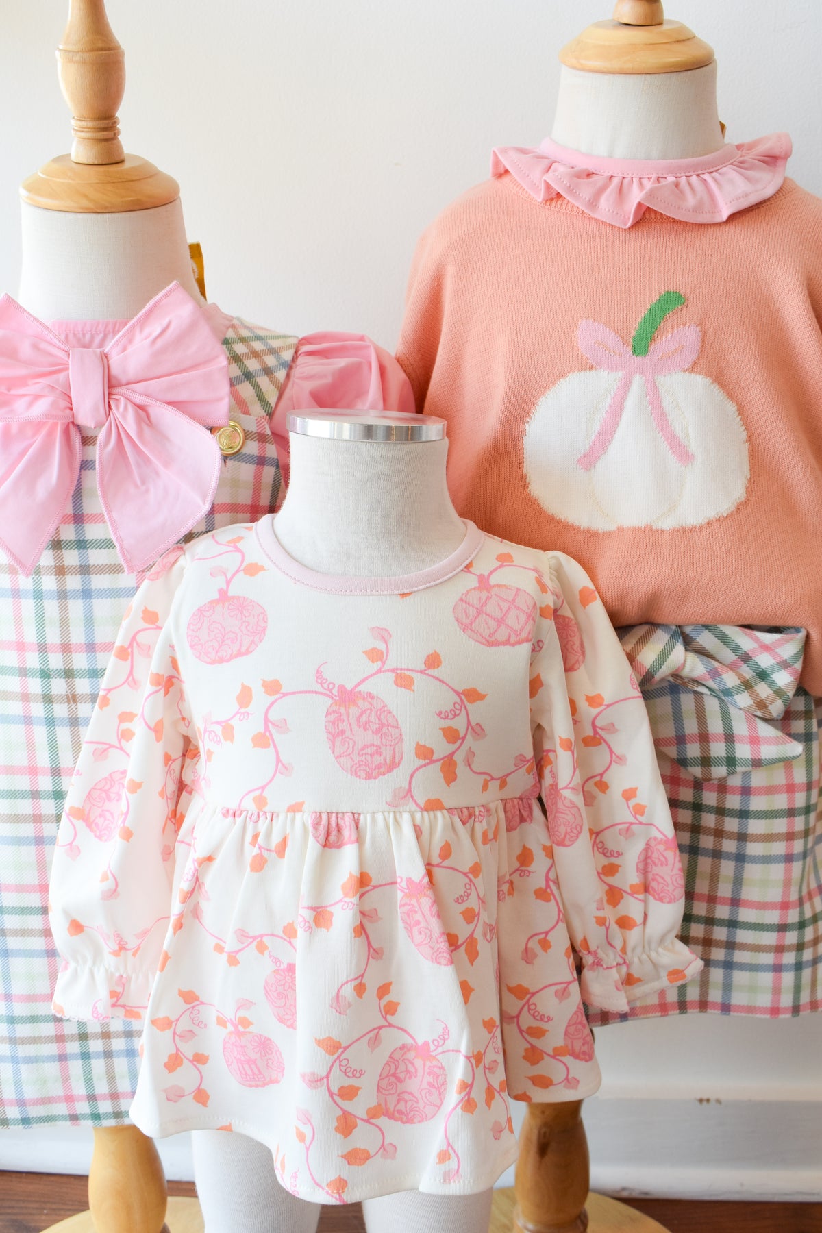 Isabelle's Intarsia Sweater-Sherbet Pumpkin/Bow