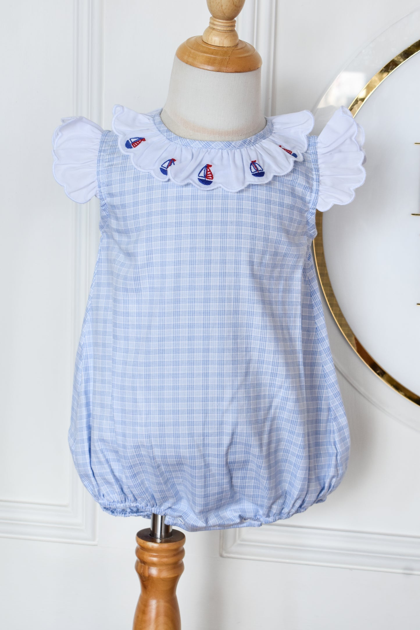 Mini Sails Scalloped Angel Bubble