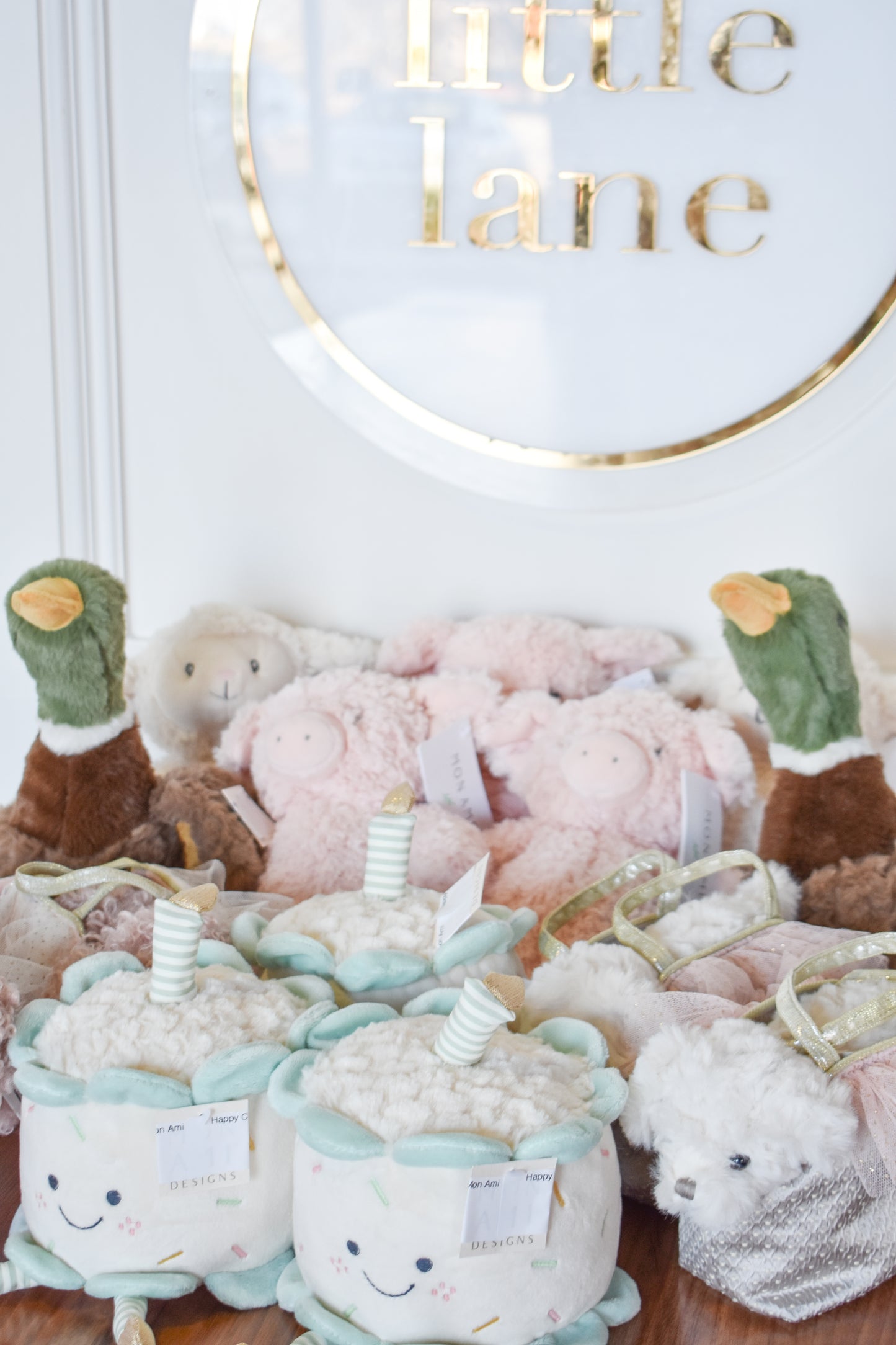 Happy Cake Mint Plush Toy-Mon Ami