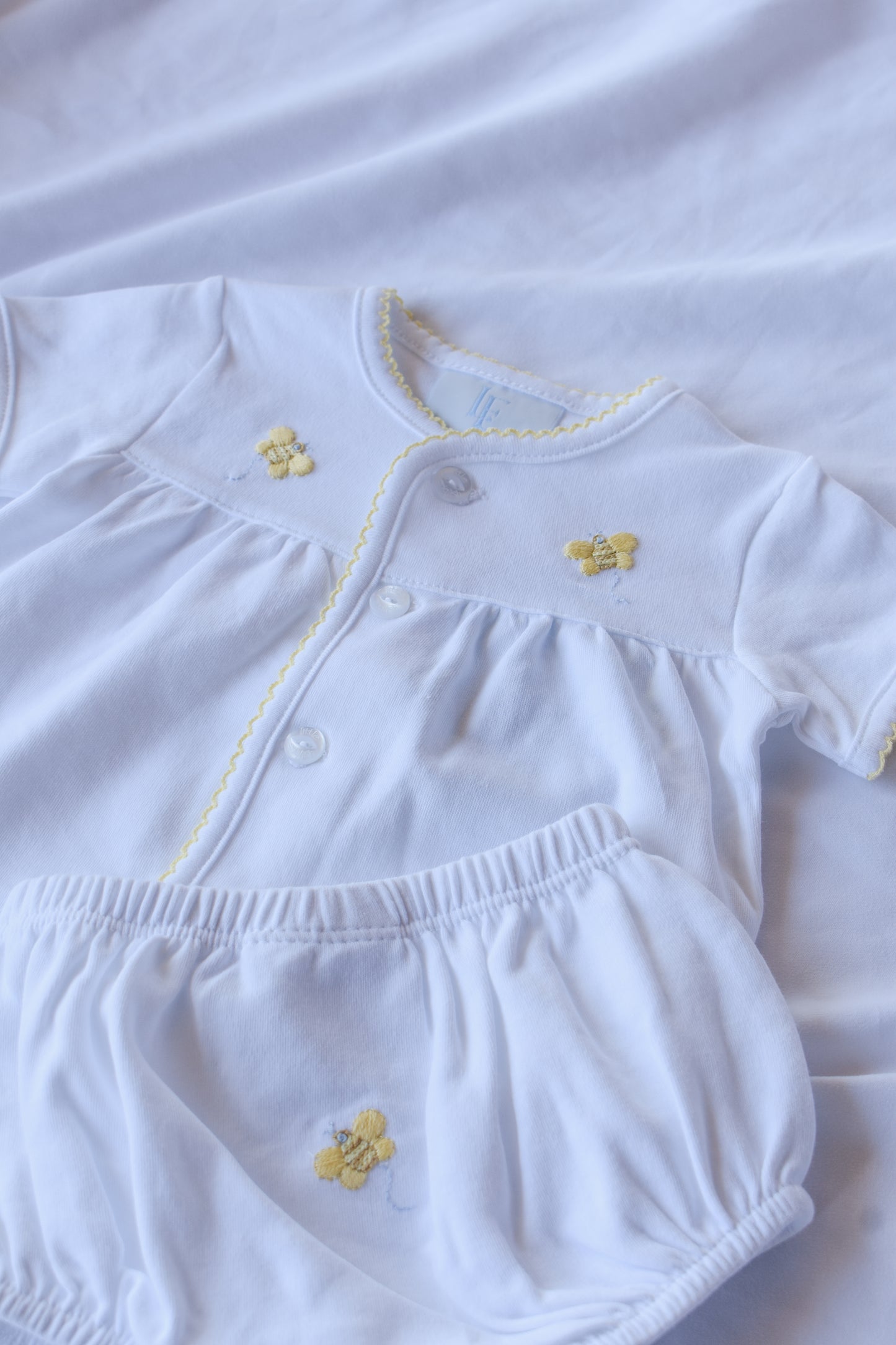 Pinpoint Layette Knit Set-Baby Bee