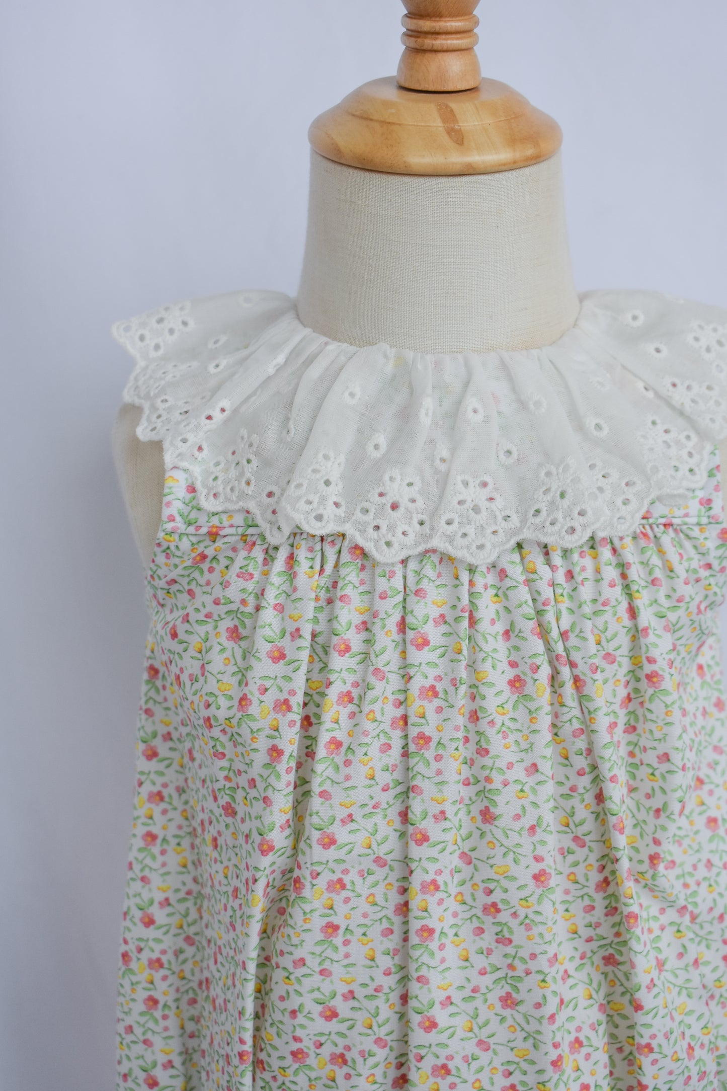Cottage Gardens Eyelet-Collared Bubble