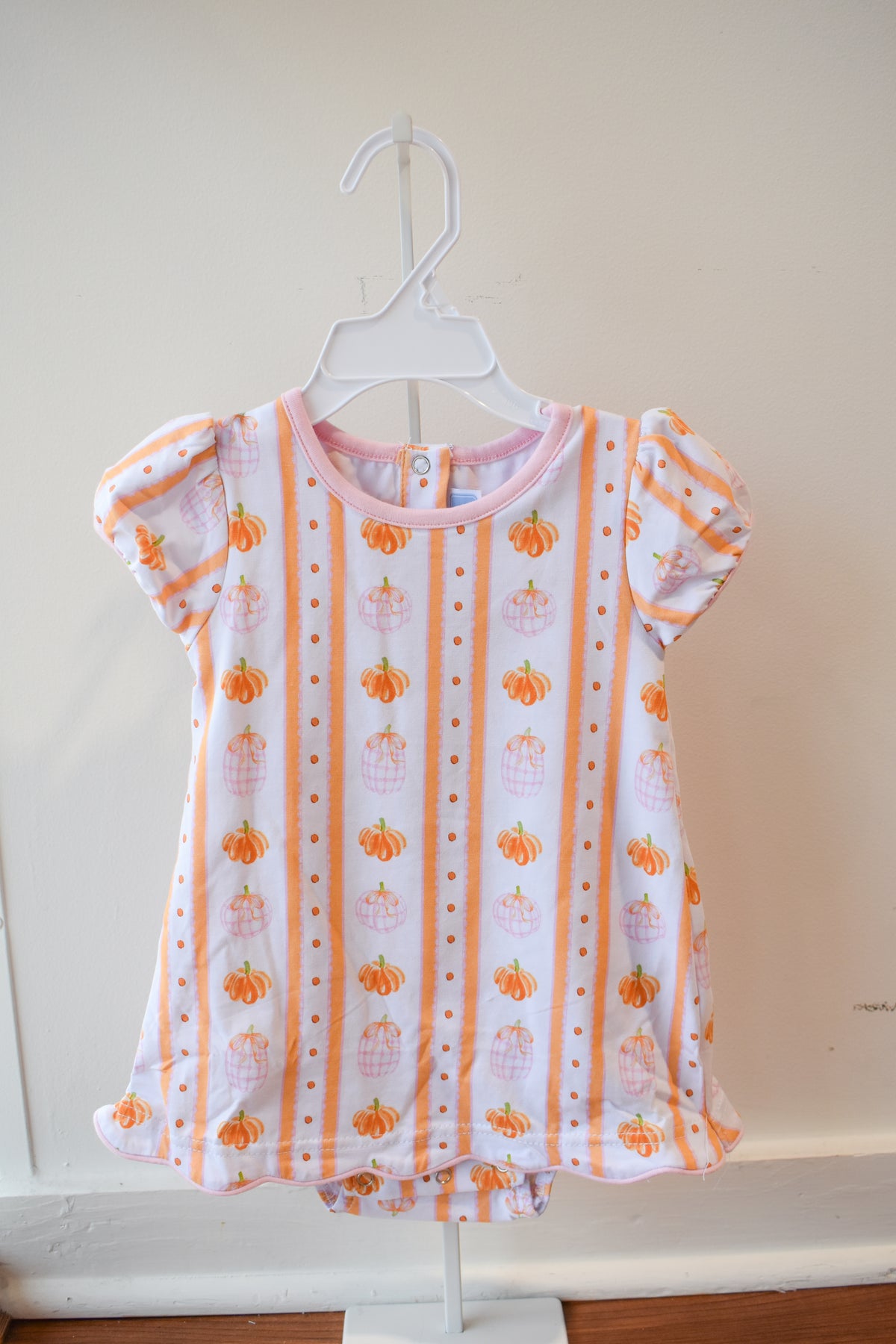 Pumpkin Patch Scallop Knit Bubble