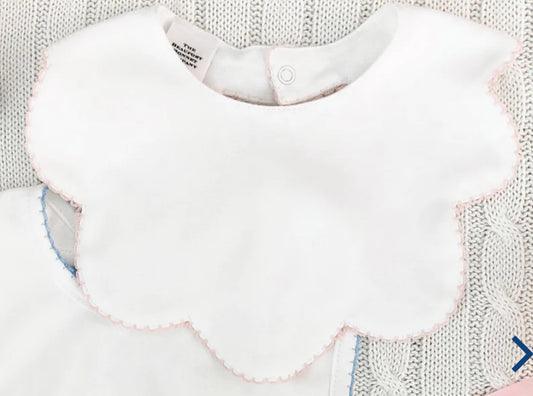 Bellyful Bib Scallop Picot-Worth Avenue White/Palm Beach Pink